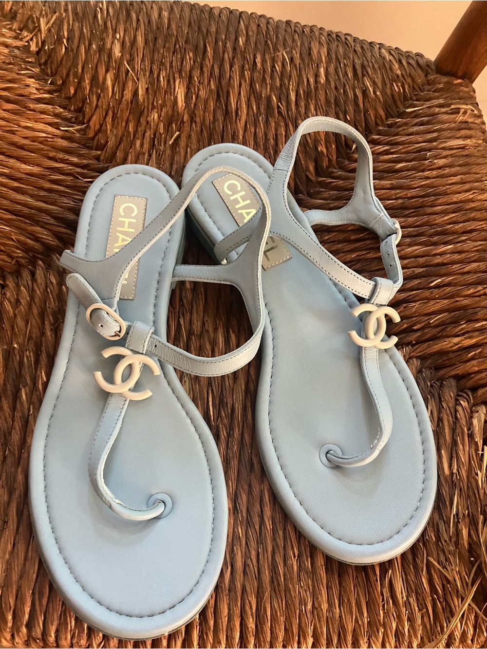 CHANEL Powder Blue Leather T-Strap Sandals with CC Charm